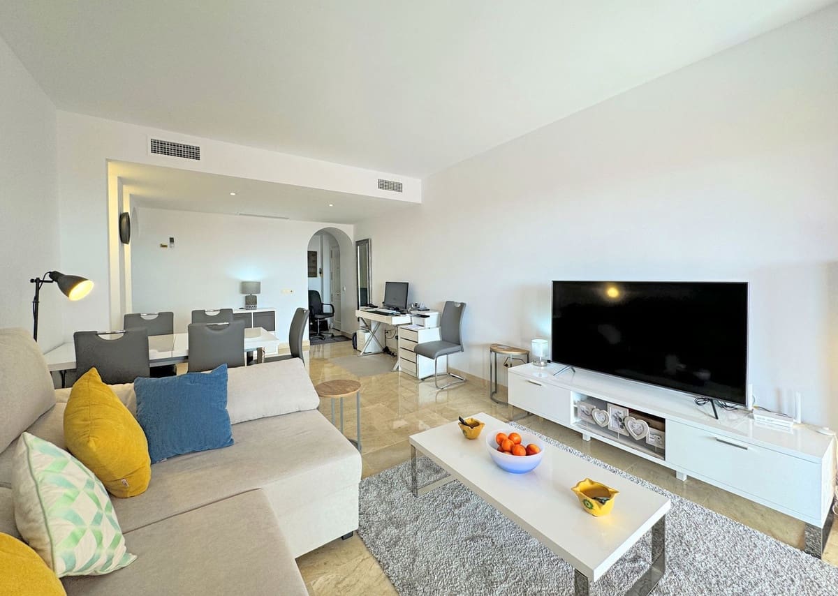 2 soveværelse Lejlighed til salg i Manilva med swimmingpool - € 265.000 (Ref: 8567345)