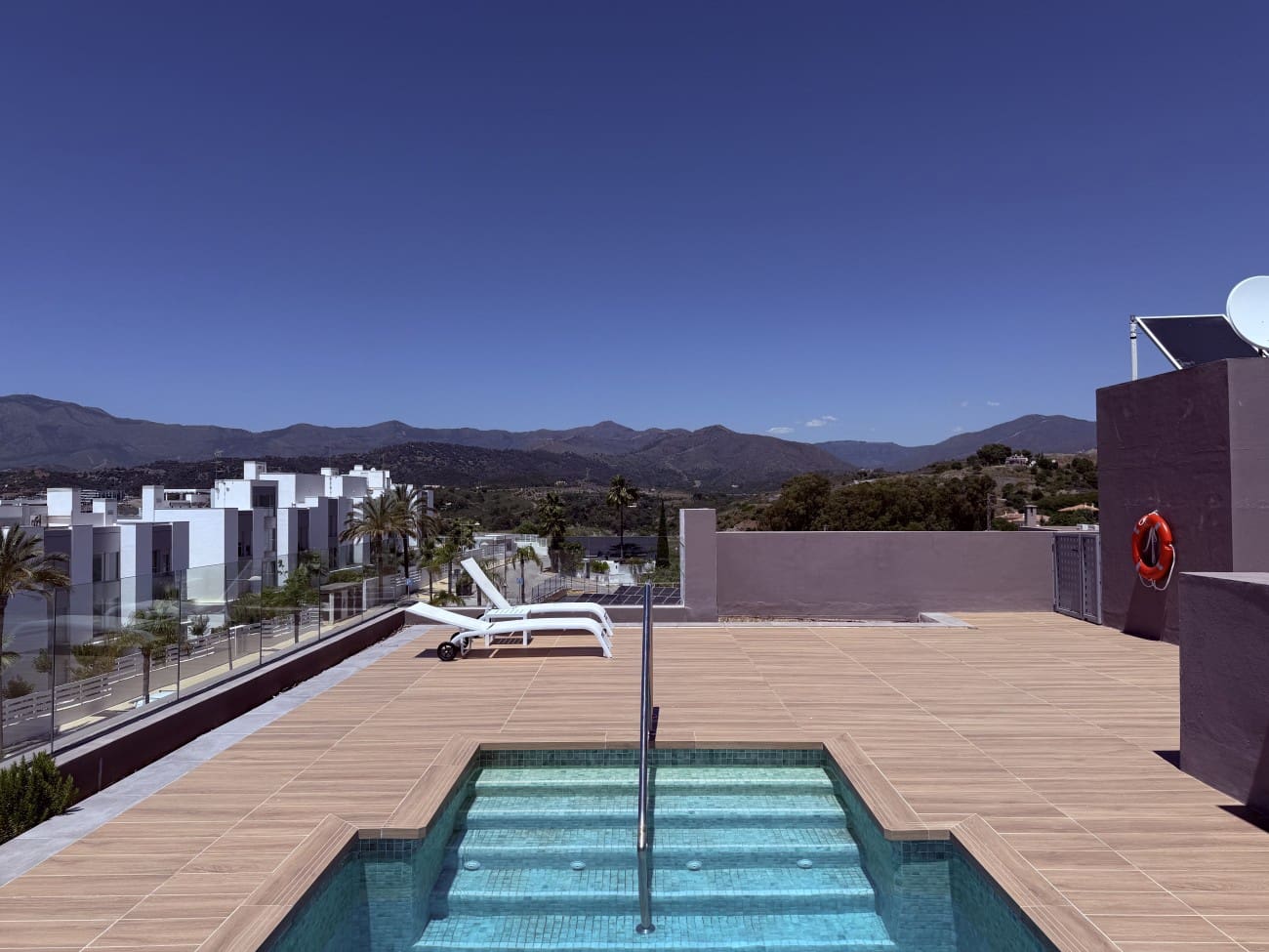 2 quarto Apartamento para venda em Estepona - 525 000 € (Ref: 8589856)