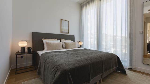 5 bedroom Villa for sale in Marbella with pool - € 1,960,000 (Ref: 8653428)