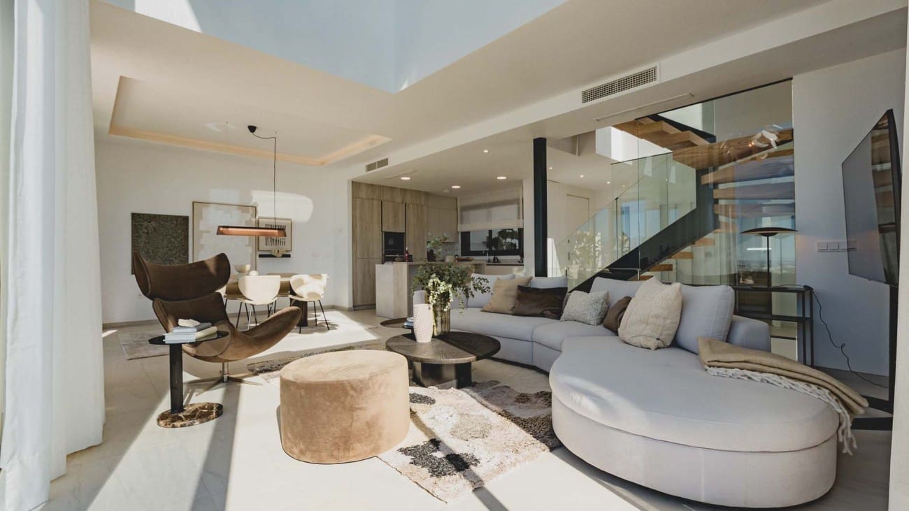 4 bedroom Villa for sale in Marbella with pool - € 1,675,000 (Ref: 8653429)