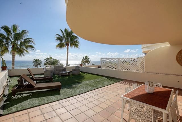 2 bedroom Apartment for sale in Estepona - € 680,000 (Ref: 8657558)