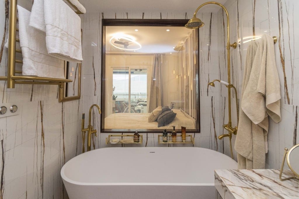 3 bedroom Apartment for sale in Puerto Banus - € 1,100,000 (Ref: 8742707)