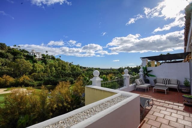 2 makuuhuone Huoneisto myytävänä paikassa Marbella - 395 000 € (Ref: 8742711)