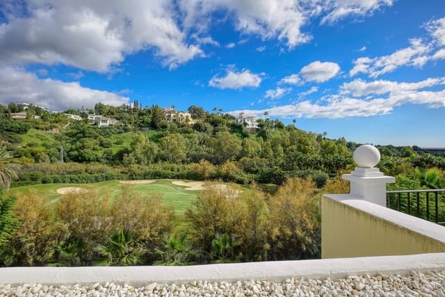 2 makuuhuone Huoneisto myytävänä paikassa Marbella - 395 000 € (Ref: 8742711)