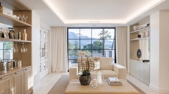 4 quarto Moradia para venda em Marbella com piscina - 5 495 000 € (Ref: 8796891)