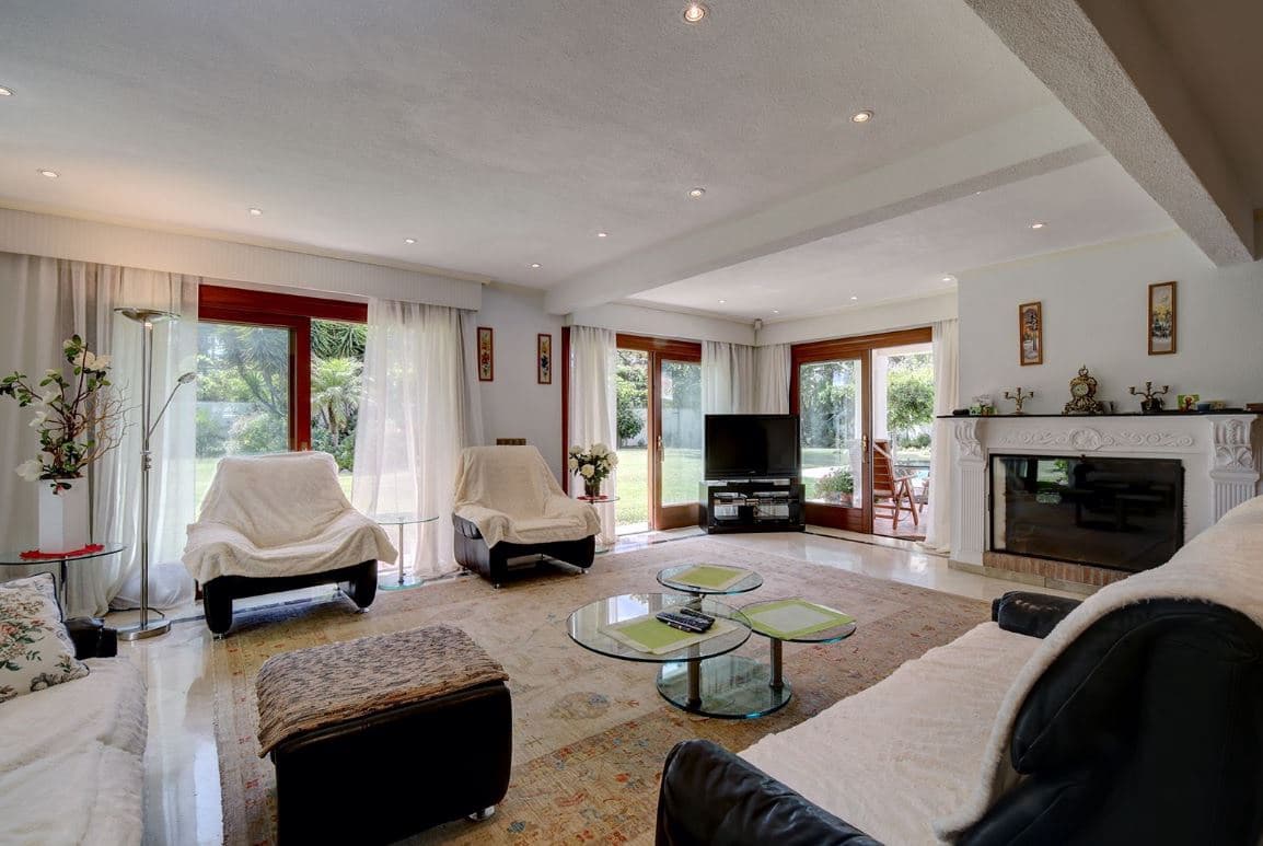 5 soverom Villa til salgs i Costalita med svømmebasseng - € 2 400 000 (Ref: 8820702)