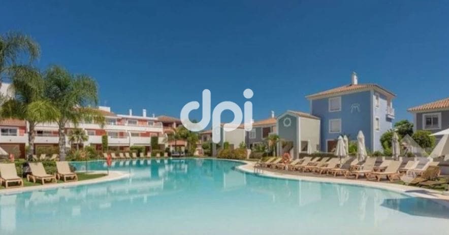 3 bedroom Townhouse for sale in Nueva Andalucia with pool - € 460,000 (Ref: 8823037)