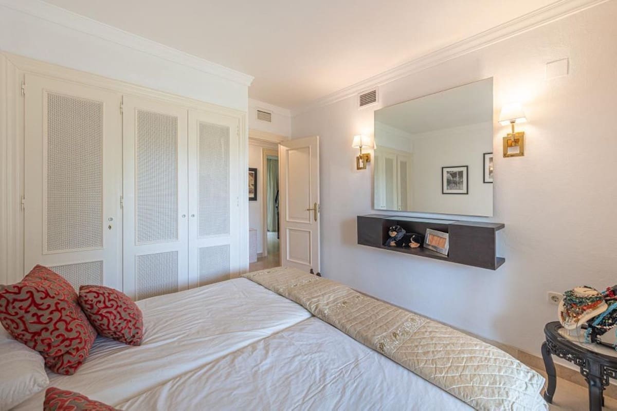 3 soverom Leilighet til salgs i Benahavis med svømmebasseng - € 399 000 (Ref: 8826542)