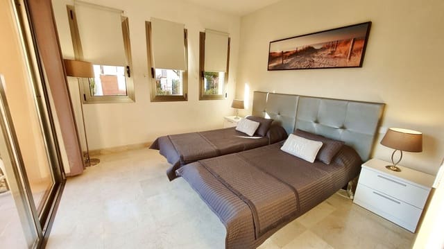 2 sovrum Lägenhet till salu i Estepona med pool - 397 000 € (Ref: 8837560)