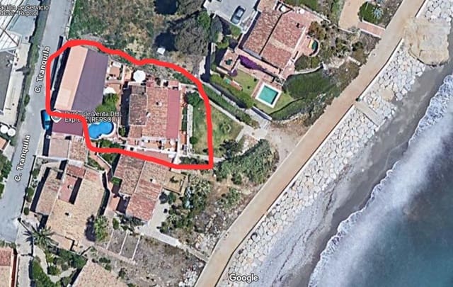 4 soveværelse Villa til salg i Estepona - € 595.000 (Ref: 8856639)