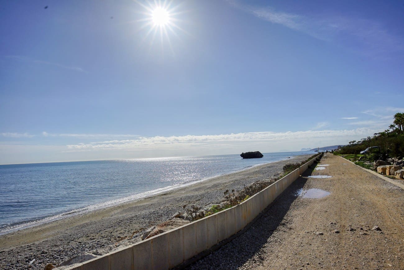 4 soveværelse Villa til salg i Estepona - € 595.000 (Ref: 8856639)