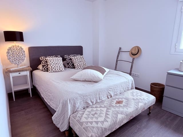 2 sovrum Lägenhet till salu i Estepona med pool - 399 000 € (Ref: 9066746)