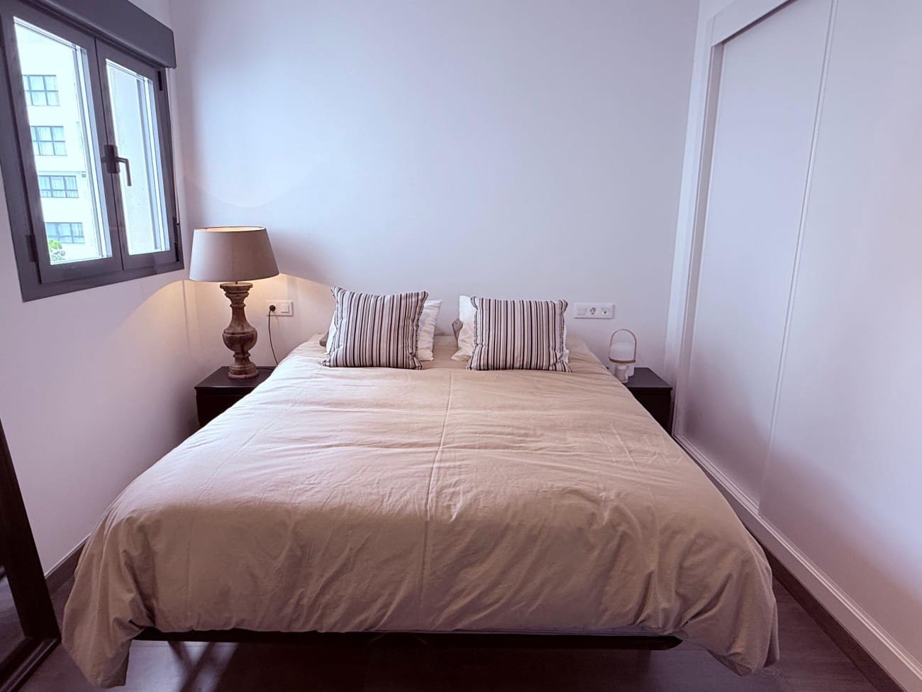 2 soveværelse Lejlighed til salg i Estepona med swimmingpool - € 399.000 (Ref: 9066746)