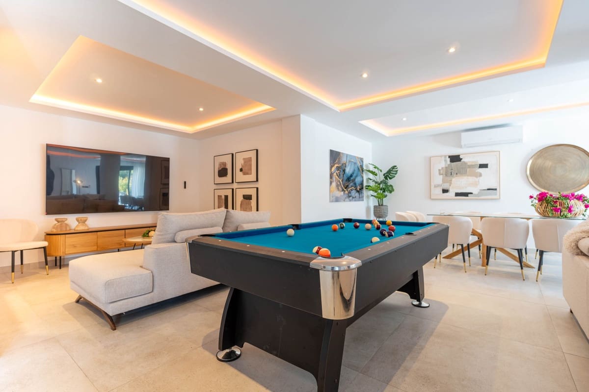 6 sovrum Villa till salu i Marbella - 2 250 000 € (Ref: 9080772)