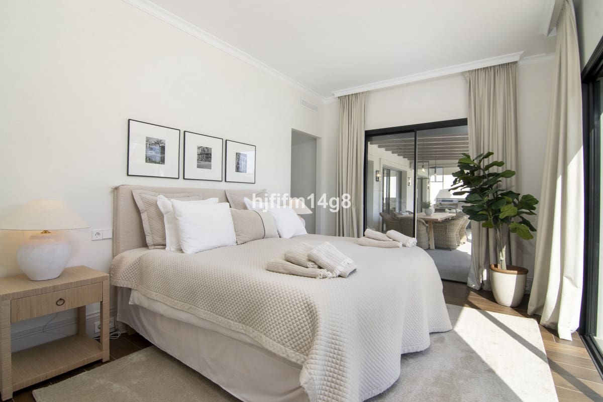 3 soverom Villa til salgs i Nueva Andalucia - € 2 295 000 (Ref: 9080773)