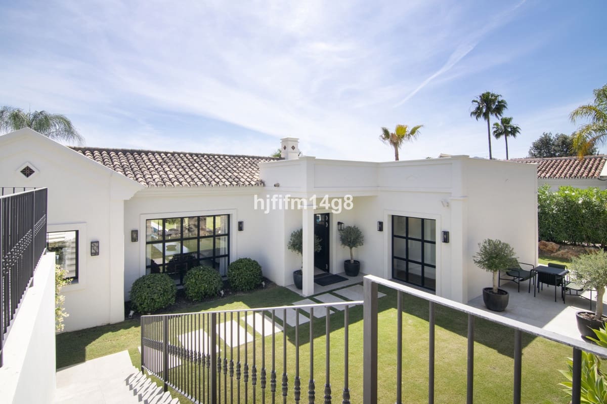 3 soverom Villa til salgs i Nueva Andalucia - € 2 295 000 (Ref: 9080773)