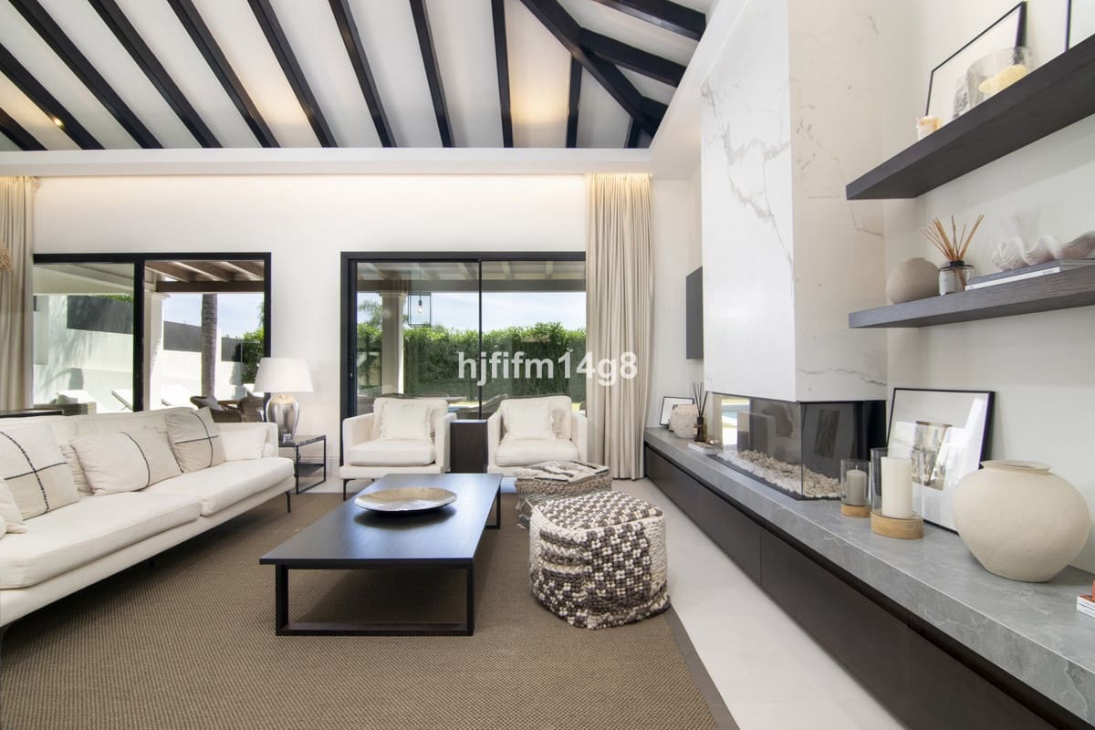 3 soverom Villa til salgs i Nueva Andalucia - € 2 295 000 (Ref: 9080773)