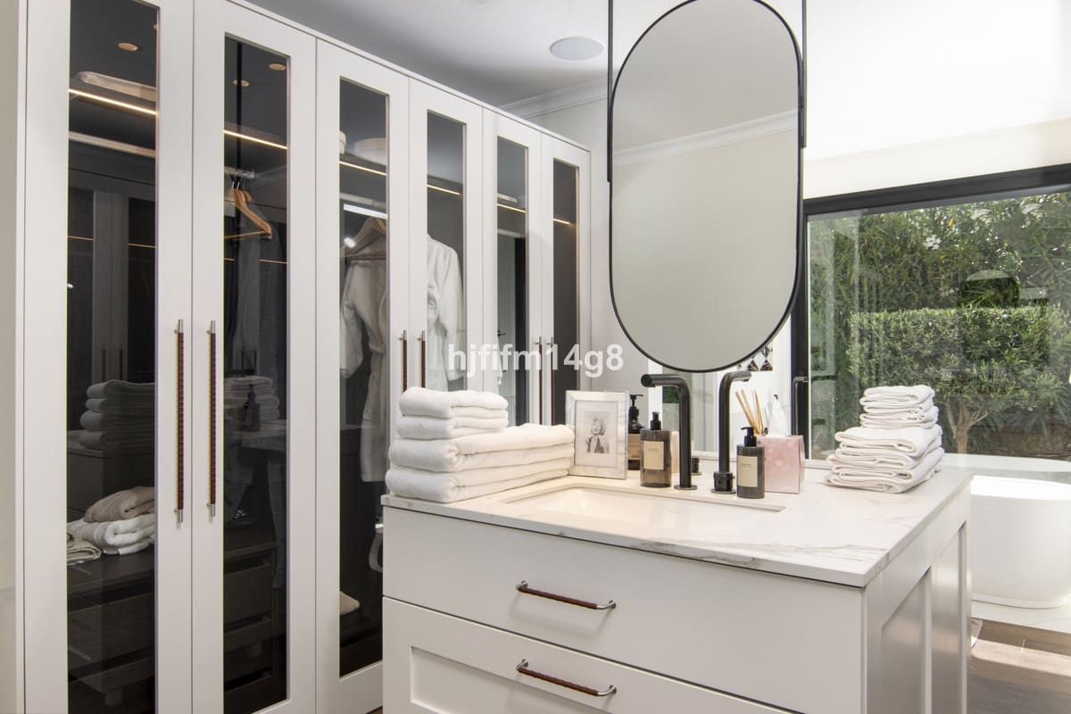 3 soverom Villa til salgs i Nueva Andalucia - € 2 295 000 (Ref: 9080773)