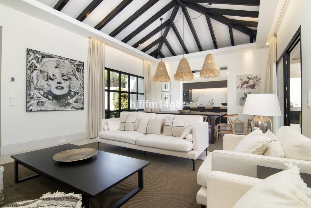 3 soverom Villa til salgs i Nueva Andalucia - € 2 295 000 (Ref: 9080773)