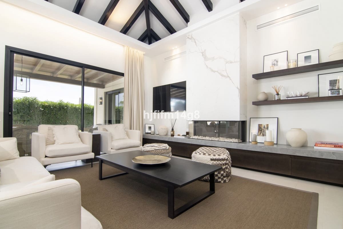 3 soverom Villa til salgs i Nueva Andalucia - € 2 295 000 (Ref: 9080773)