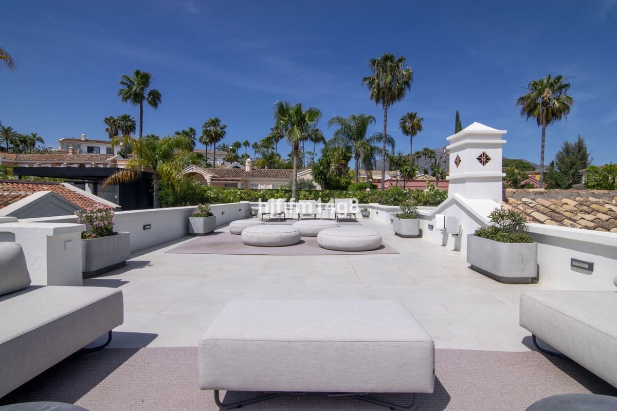 3 soverom Villa til salgs i Nueva Andalucia - € 2 295 000 (Ref: 9080773)