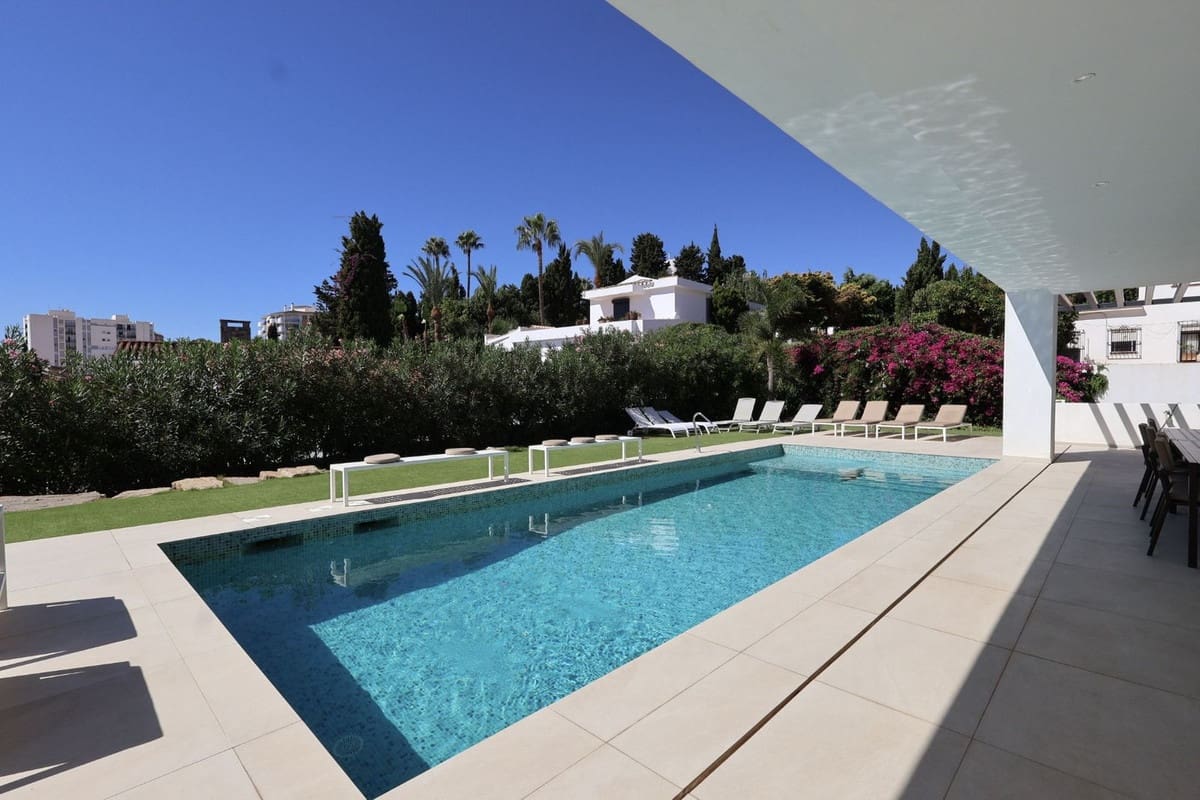 6 soveværelse Villa til salg i Benalmadena - € 2.350.000 (Ref: 9080778)