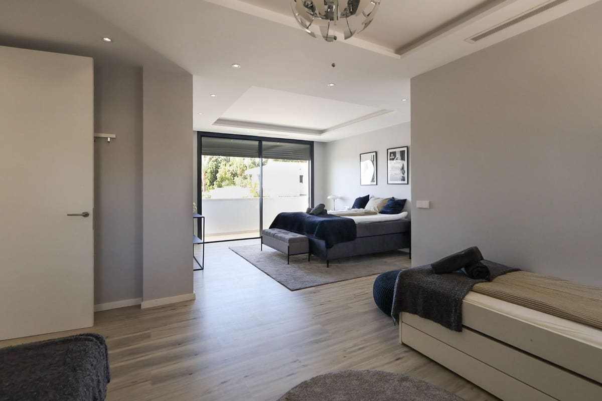 6 soveværelse Villa til salg i Benalmadena - € 2.350.000 (Ref: 9080778)