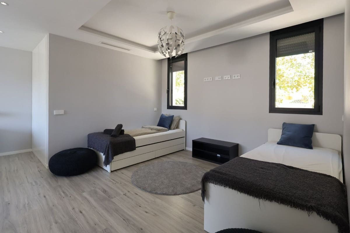 6 soveværelse Villa til salg i Benalmadena - € 2.350.000 (Ref: 9080778)