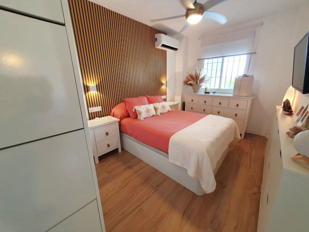 2 soverom Leilighet til salgs i Casares med garasje - € 255 000 (Ref: 9080782)