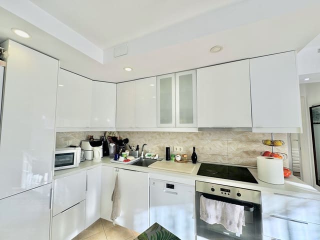 3 soveværelse Lejlighed til salg i Manilva Pueblo, Manilva - € 249.000 (Ref: 9080783)