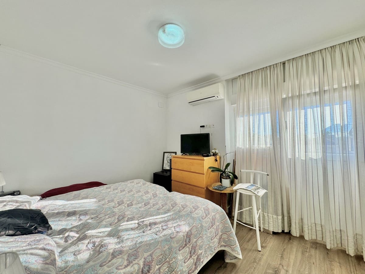 3 soveværelse Lejlighed til salg i Manilva - € 249.000 (Ref: 9080783)