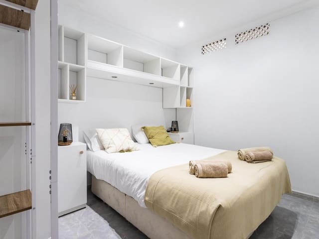 1 soveværelse Lejlighed til salg i Centro ciudad, Fuengirola - € 249.000 (Ref: 9080784)