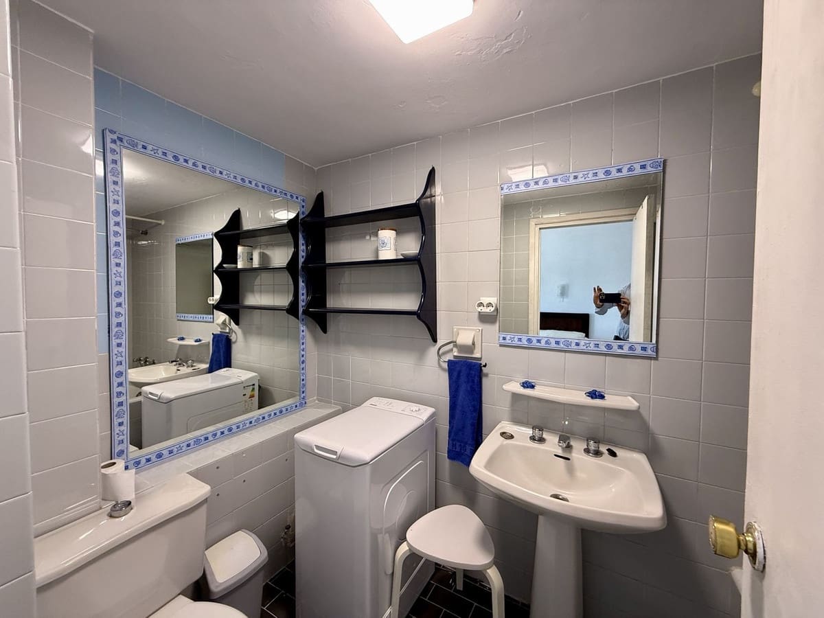 1 bedroom Apartment for sale in Calahonda - € 239,000 (Ref: 9080785)