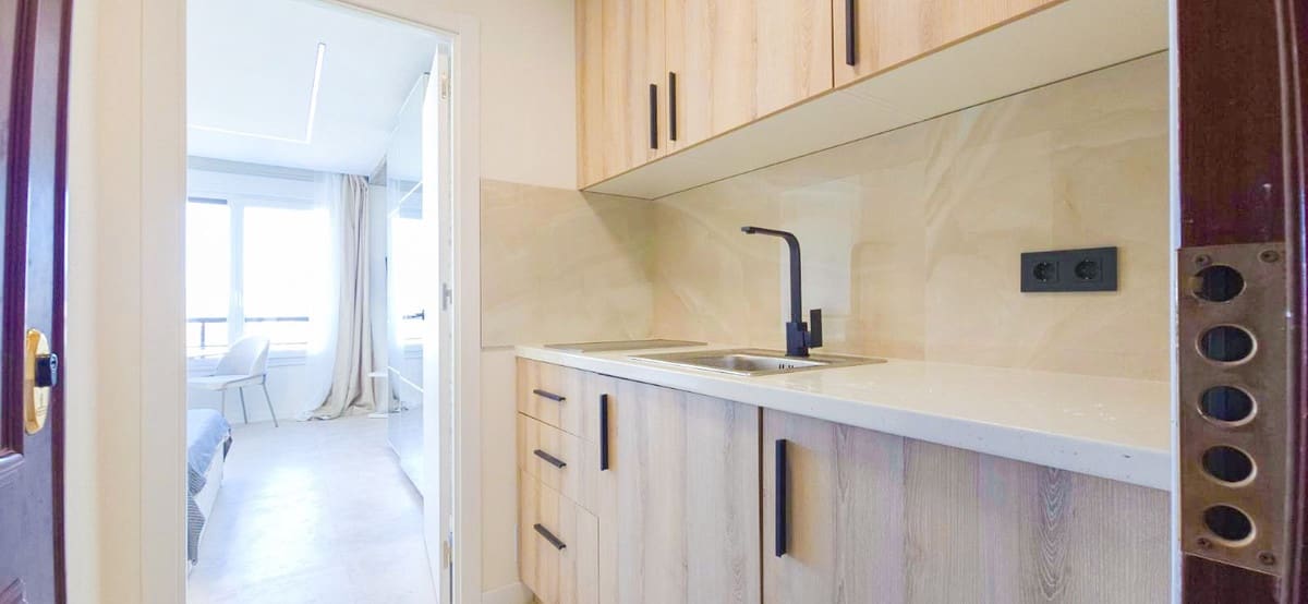 Apartamento de 1 habitación en Nueva Andalucia en venta - 249.000 € (Ref: 9080786)