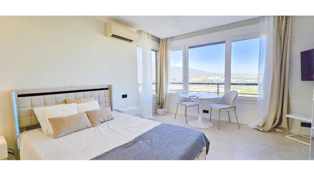 Apartamento de 1 habitación en Nueva Andalucia, Marbella en venta - 249.000 € (Ref: 9080786)