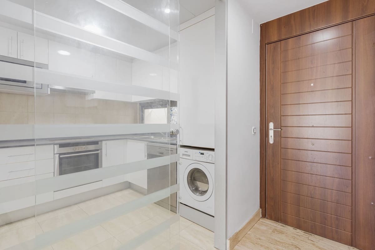 1 soverom Leilighet til salgs i La Cala de Mijas - € 245 000 (Ref: 9080788)