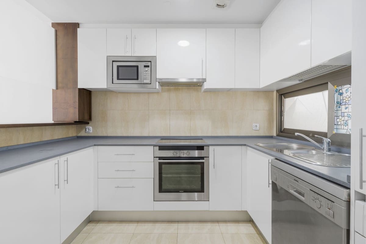 1 soverom Leilighet til salgs i La Cala de Mijas - € 245 000 (Ref: 9080788)