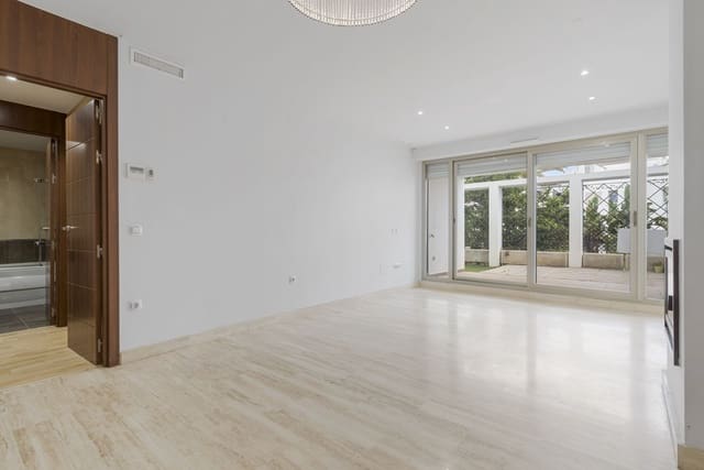 1 sypialnia Apartament na sprzedaż w La Cala de Mijas, Mijas - 245 000 € (Ref: 9080788)