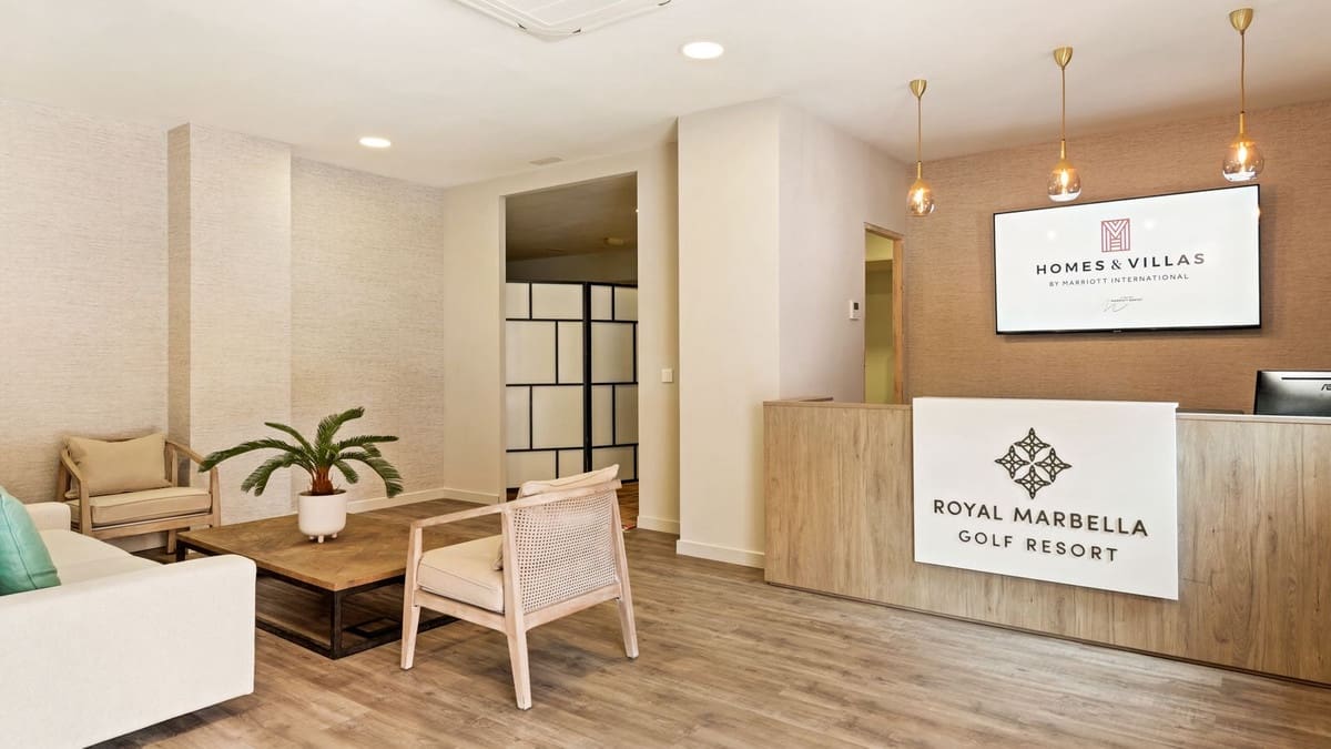 1 quarto Apartamento para venda em Benahavis - 245 000 € (Ref: 9080789)