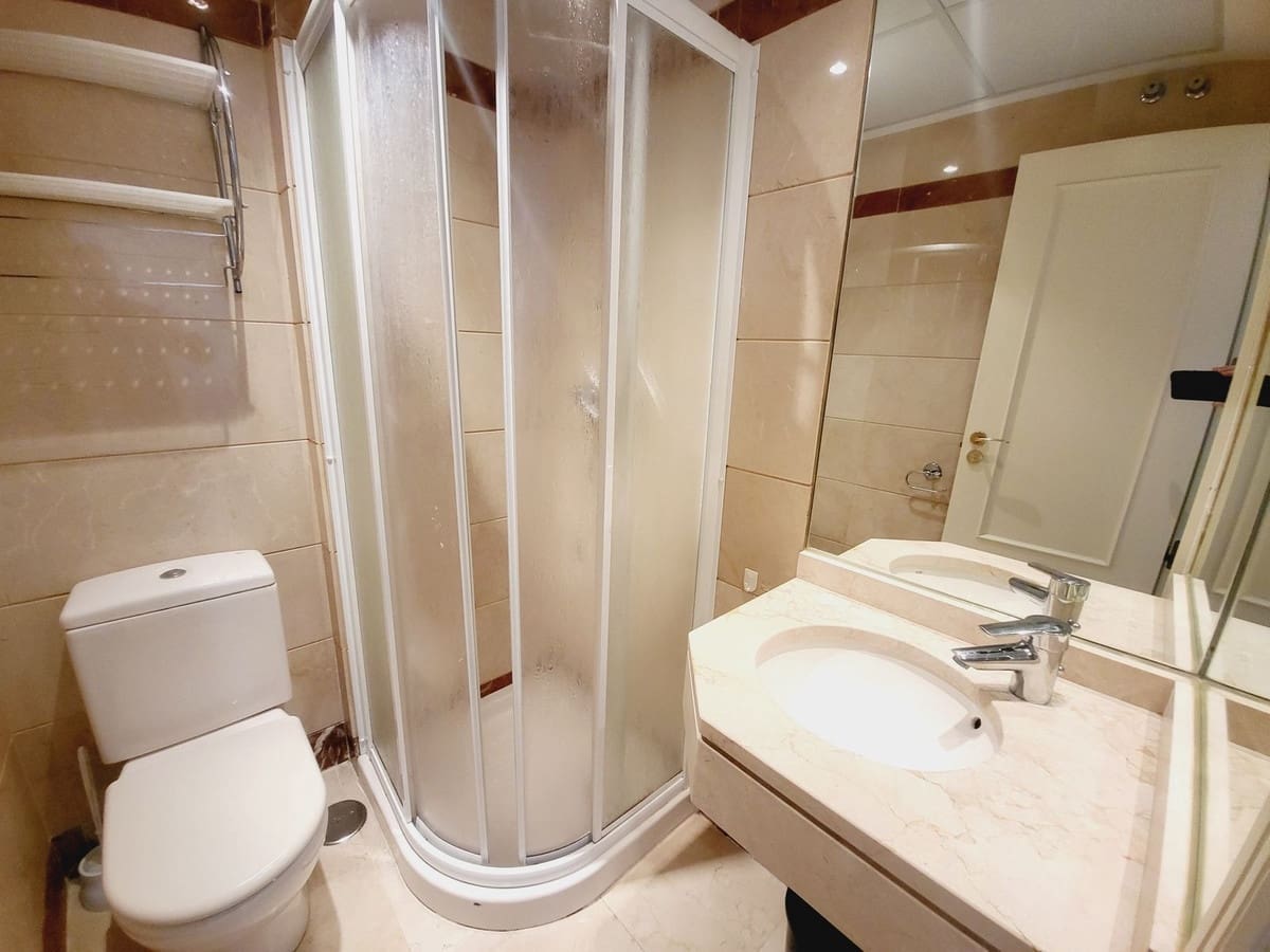 Apartamento de 2 habitaciones en La Cala de Mijas en venta - 240.000 € (Ref: 9080791)