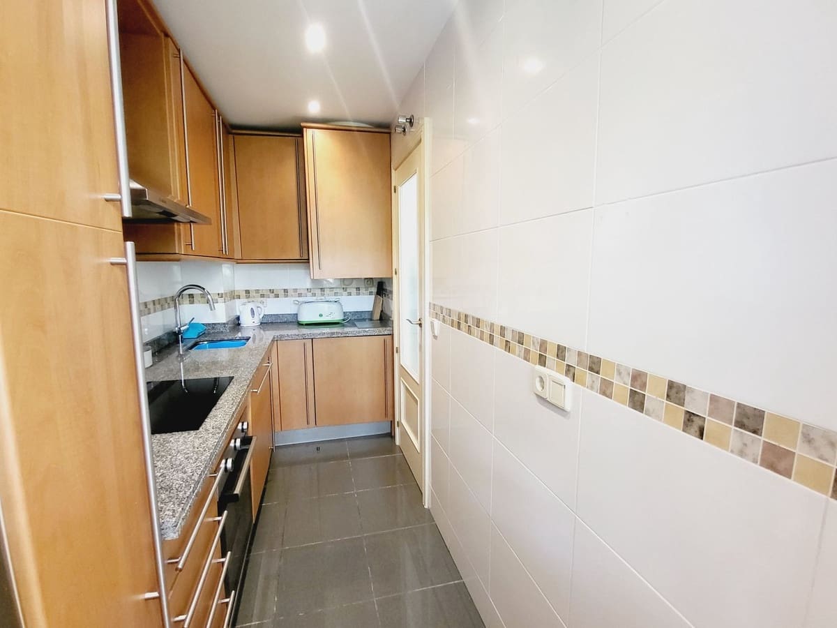 Apartamento de 2 habitaciones en La Cala de Mijas en venta - 240.000 € (Ref: 9080791)