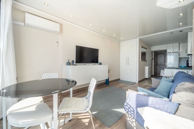 Lejlighed til salg i Puerto Marina, Benalmádena - € 240.000 (Ref: 9080792)