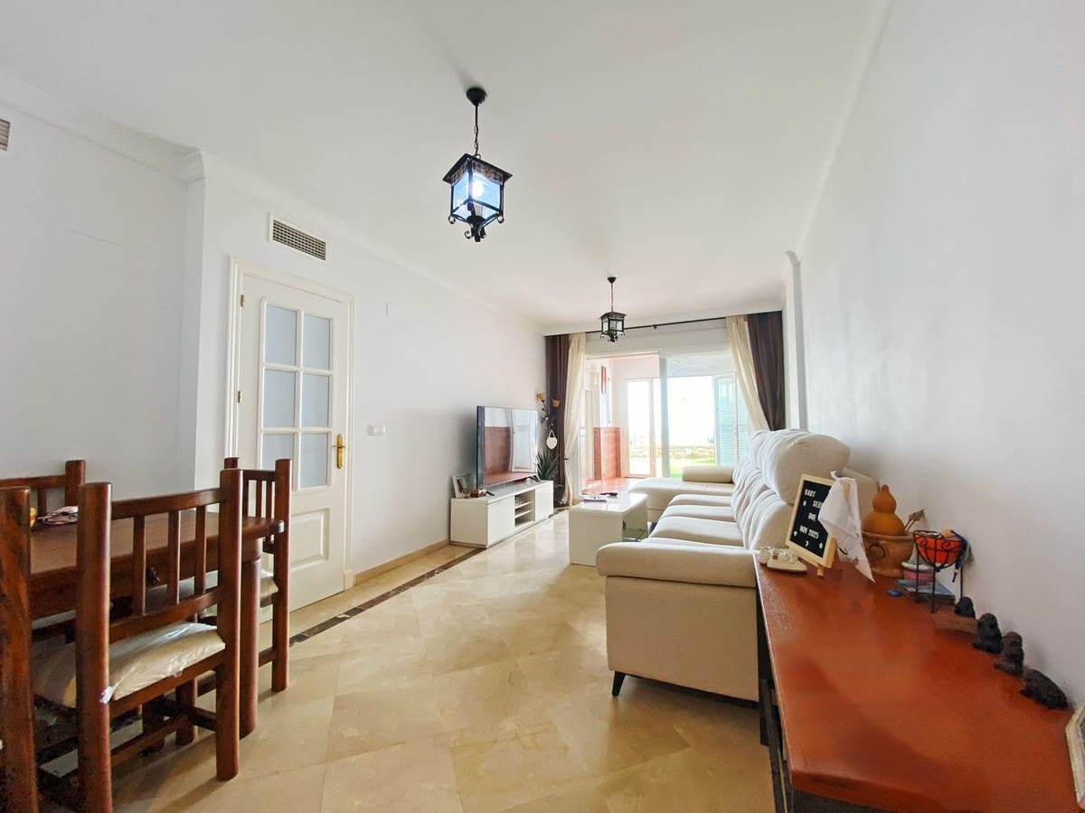 2 soveværelse Lejlighed til salg i Manilva - € 239.000 (Ref: 9080794)