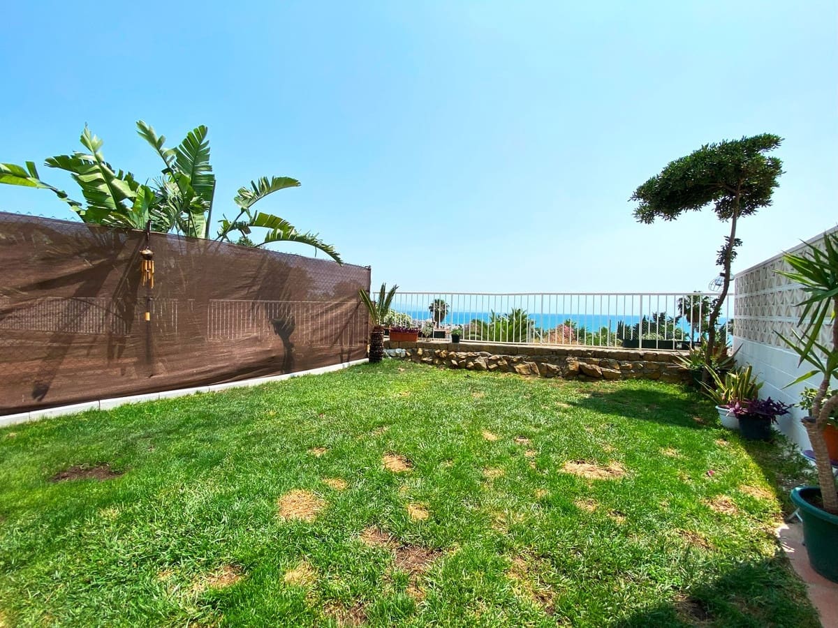 2 soveværelse Lejlighed til salg i Manilva - € 239.000 (Ref: 9080794)