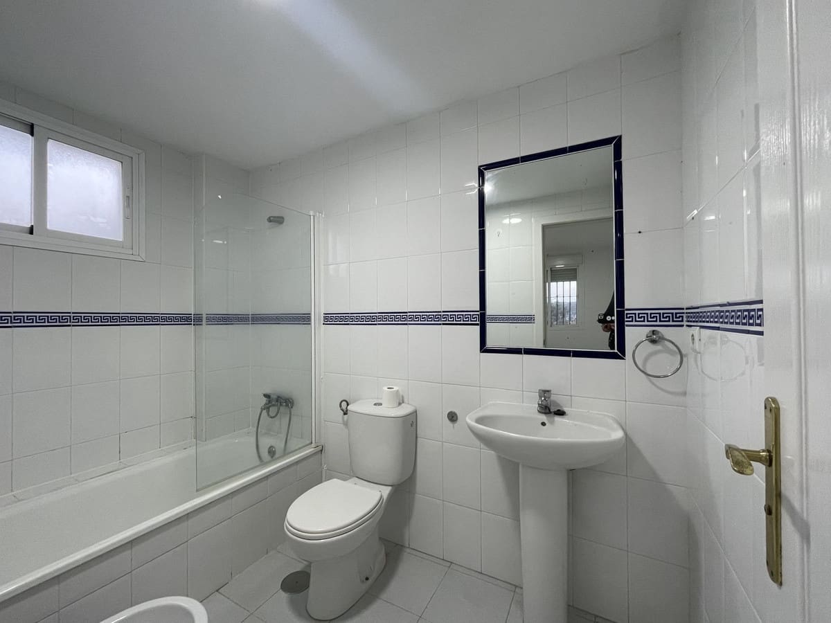 3 soveværelse Lejlighed til salg i Casares med garage - € 234.900 (Ref: 9080799)