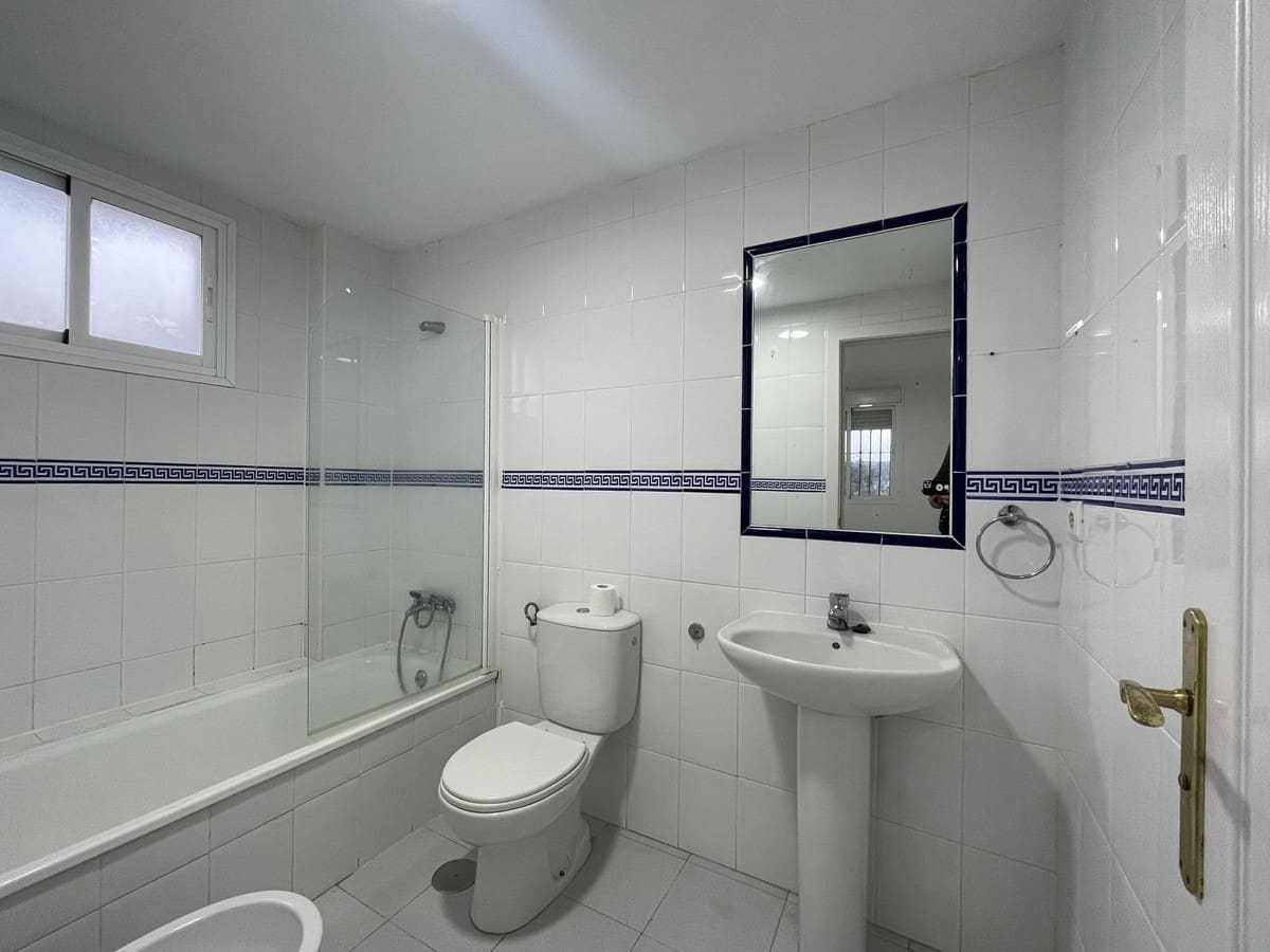 3 soveværelse Lejlighed til salg i Casares med garage - € 234.900 (Ref: 9080799)