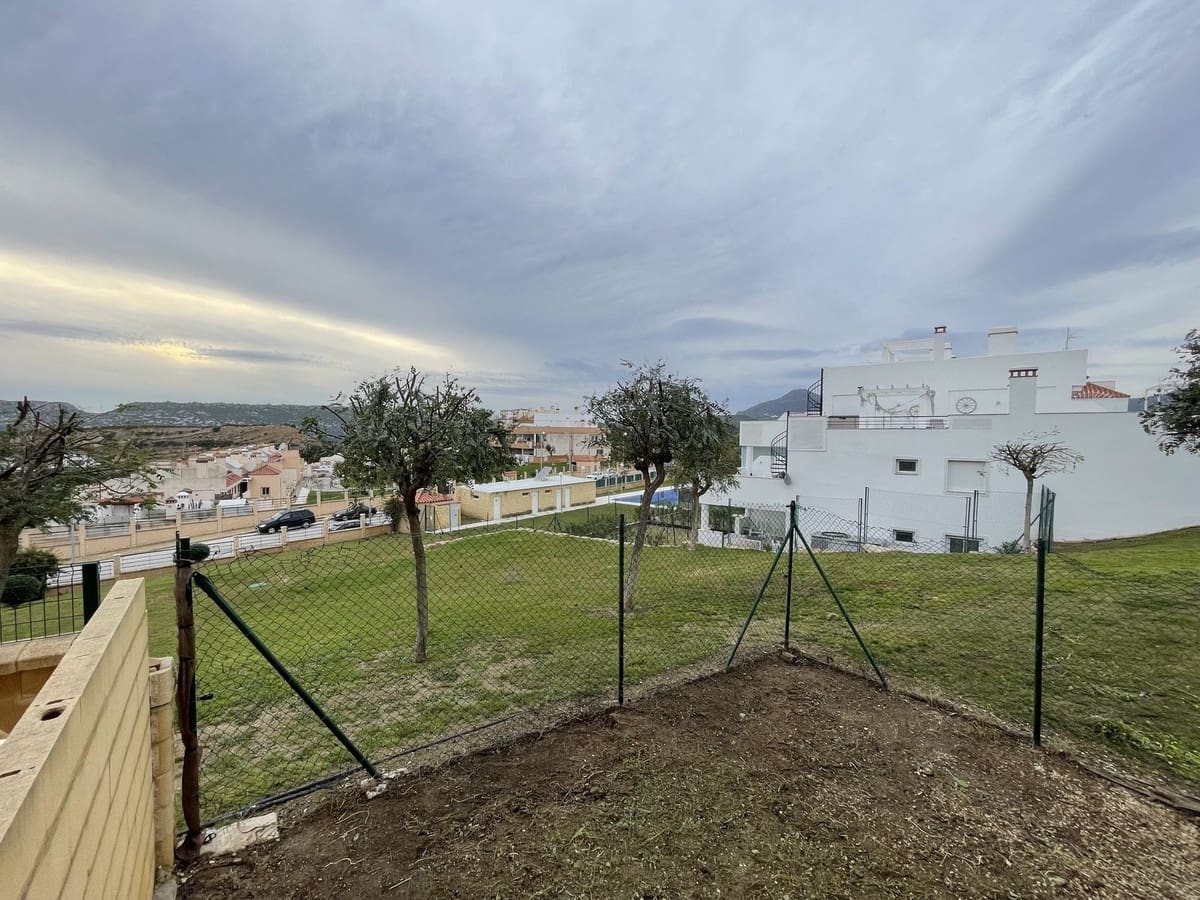 3 soveværelse Lejlighed til salg i Casares med garage - € 234.900 (Ref: 9080799)