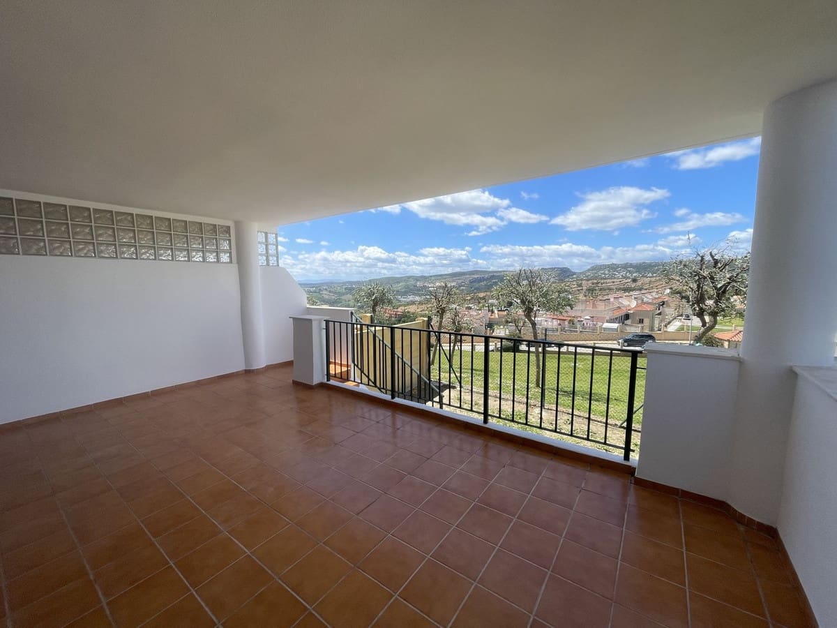 3 soveværelse Lejlighed til salg i Casares med garage - € 234.900 (Ref: 9080799)