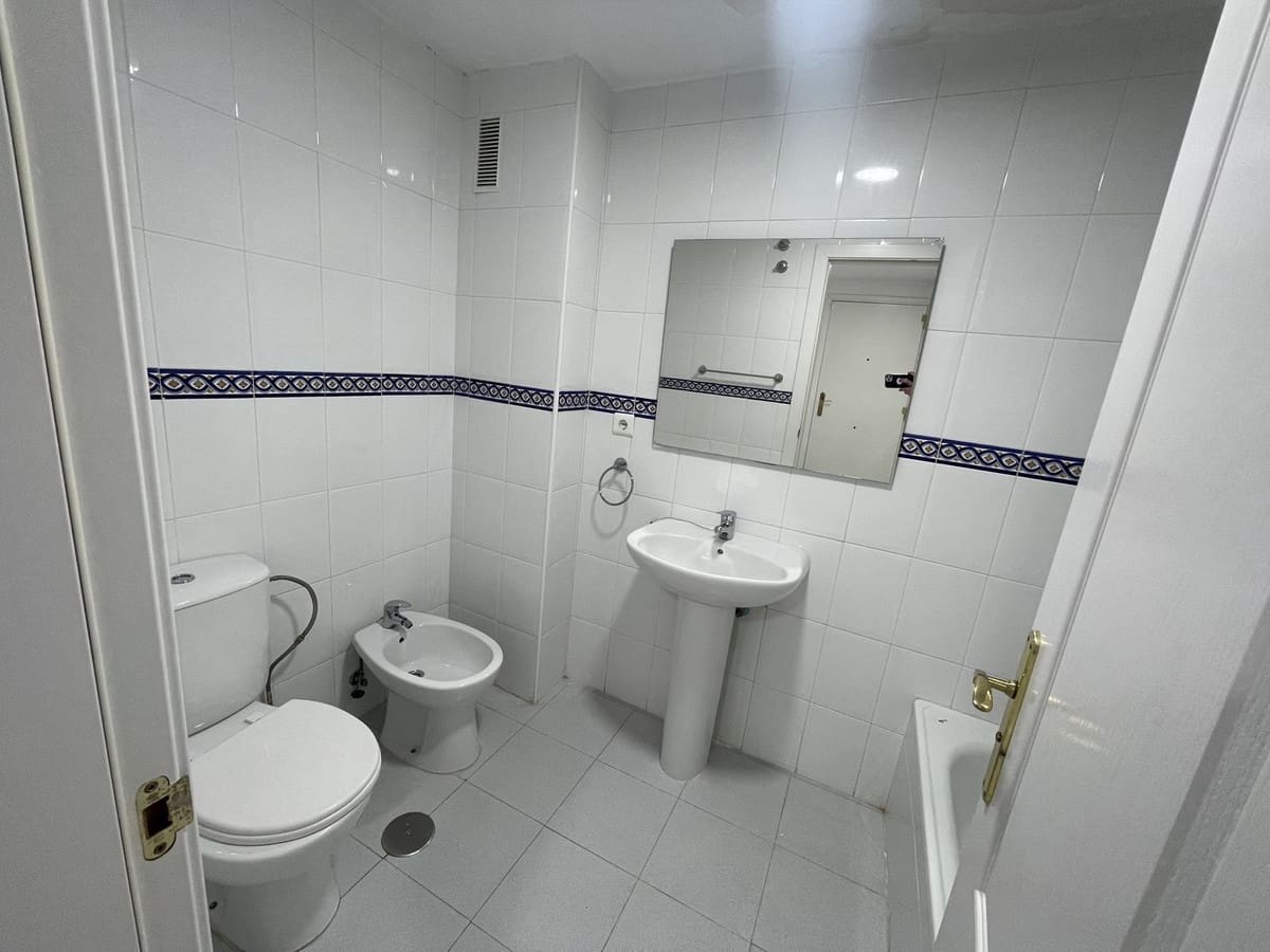 3 soveværelse Lejlighed til salg i Casares med garage - € 234.900 (Ref: 9080799)