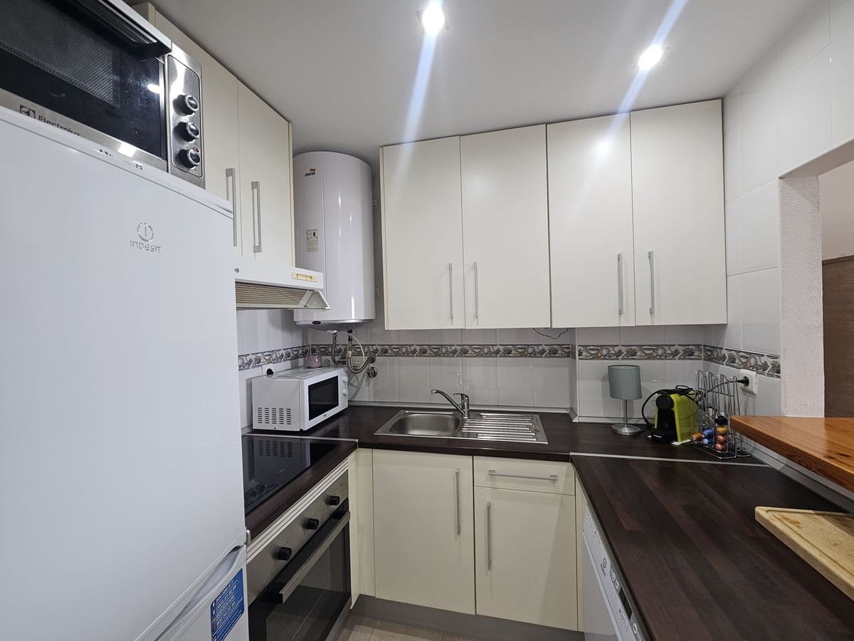 2 soveværelse Lejlighed til salg i Casares - € 230.000 (Ref: 9080802)